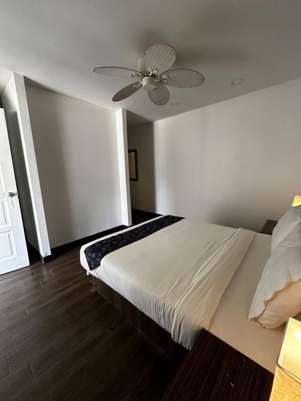 Kampong Pasir Hantu Pir - Resort Perhentian Island מראה חיצוני תמונה